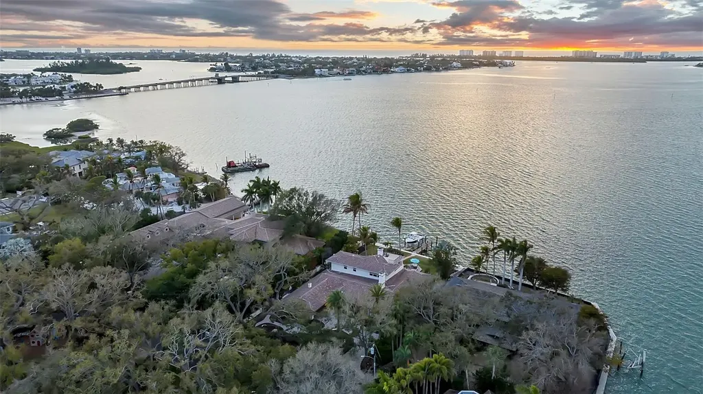 1504 S Lodge Drive Sarasota FL 34239