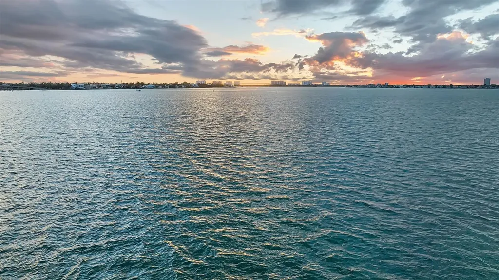 1504 S Lodge Drive Sarasota FL 34239
