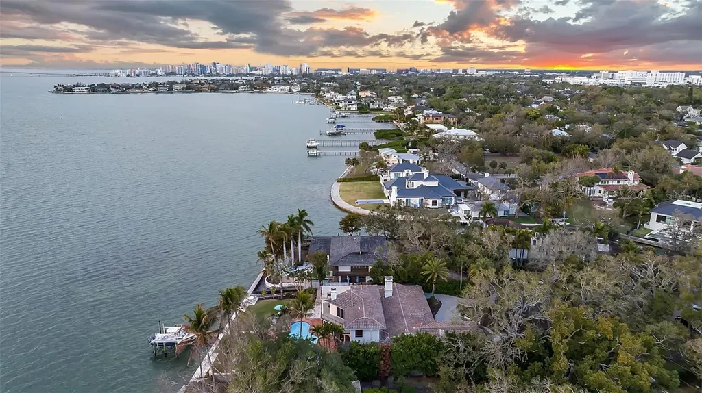 1504 S Lodge Drive Sarasota FL 34239