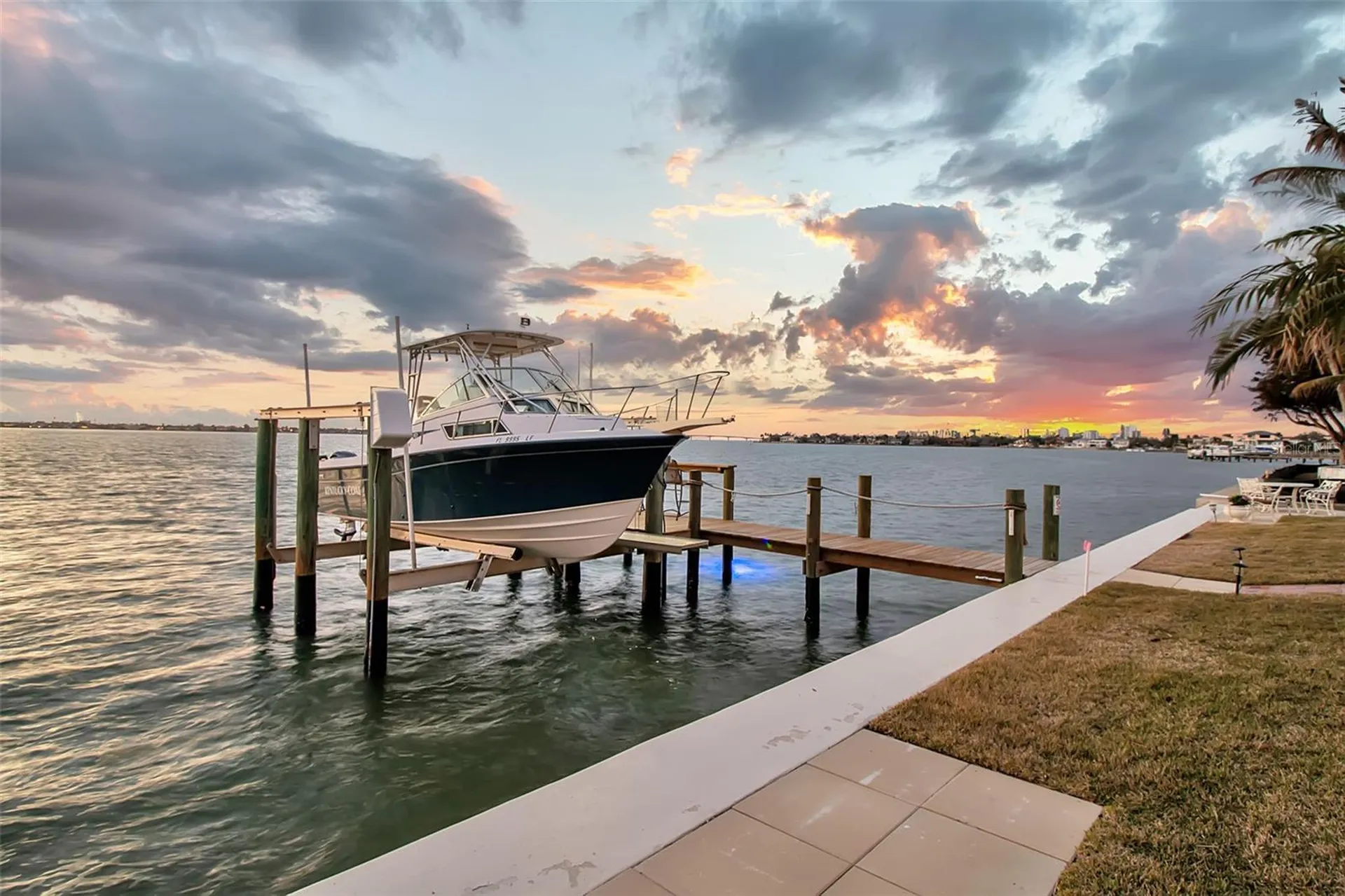 1504 S Lodge Drive Sarasota FL 34239