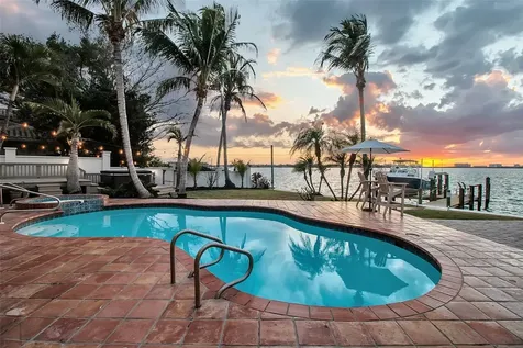1504 S Lodge Drive Sarasota FL 34239