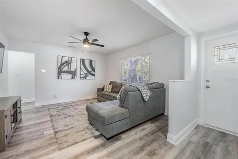7307 N Highland Avenue Tampa FL 33604
