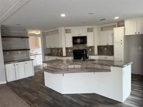 13510 N Gulf Manor Perry FL 32348
