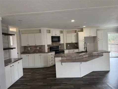 13510 N Gulf Manor Perry FL 32348