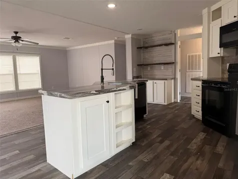 13510 N Gulf Manor Perry FL 32348