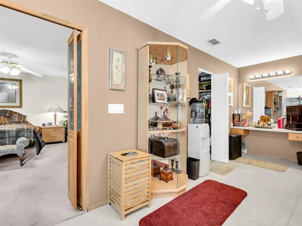 3061 Alt 19 Palm Harbor FL 34683