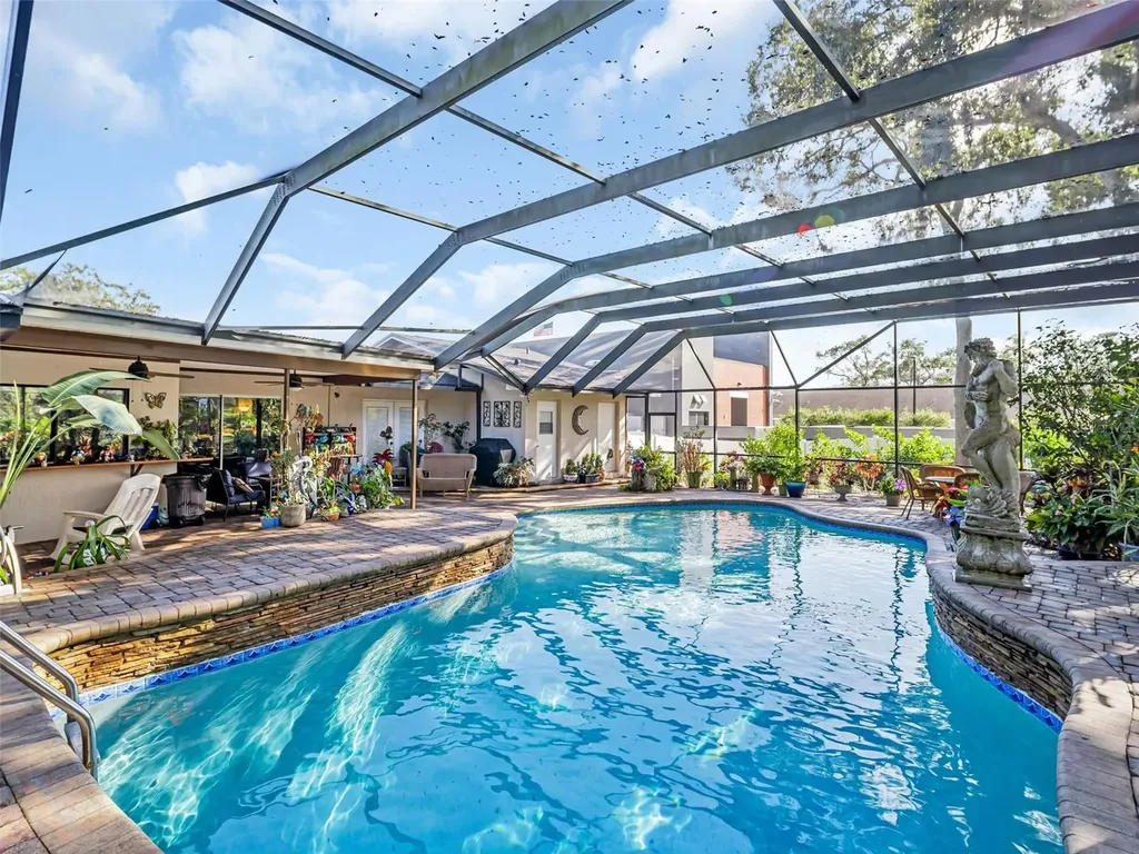 3061 Alt 19 Palm Harbor FL 34683