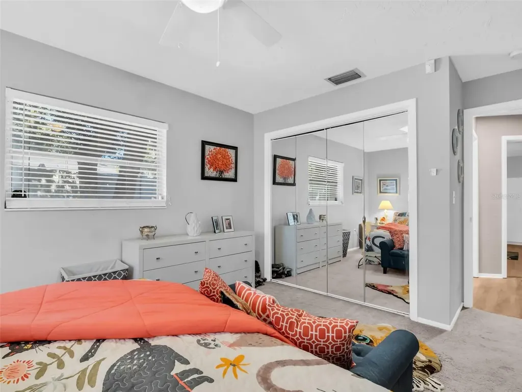 3061 Alt 19 Palm Harbor FL 34683