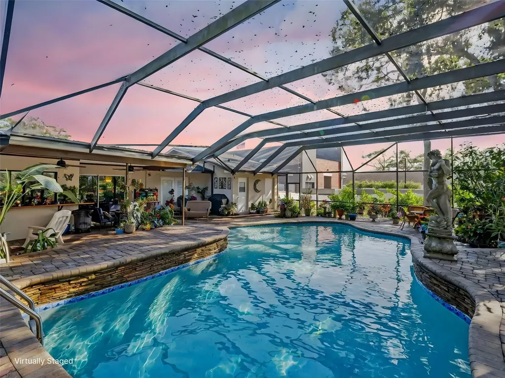 3061 Alt 19 Palm Harbor FL 34683