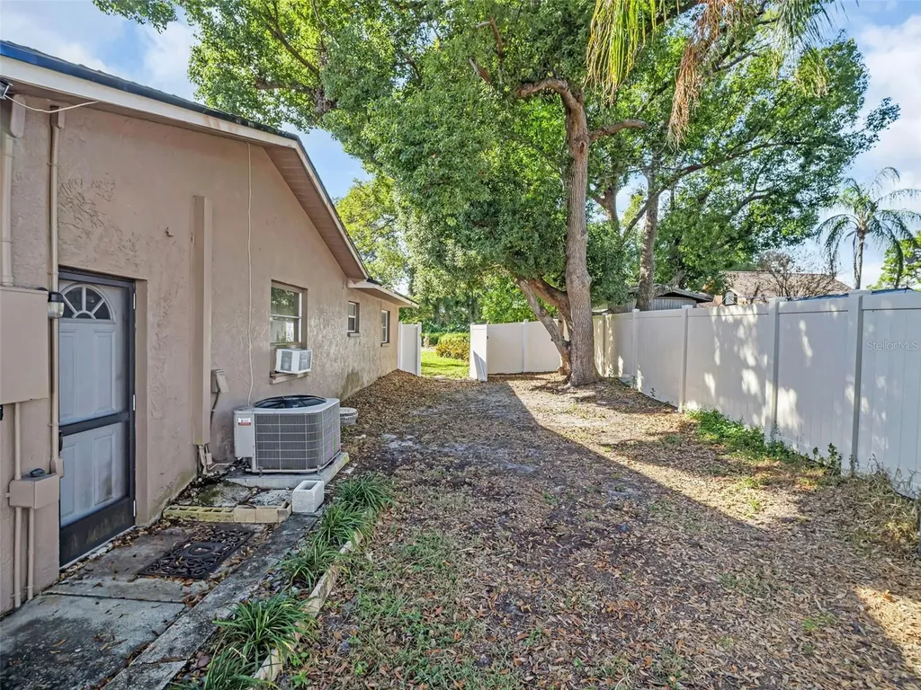 3061 Alt 19 Palm Harbor FL 34683