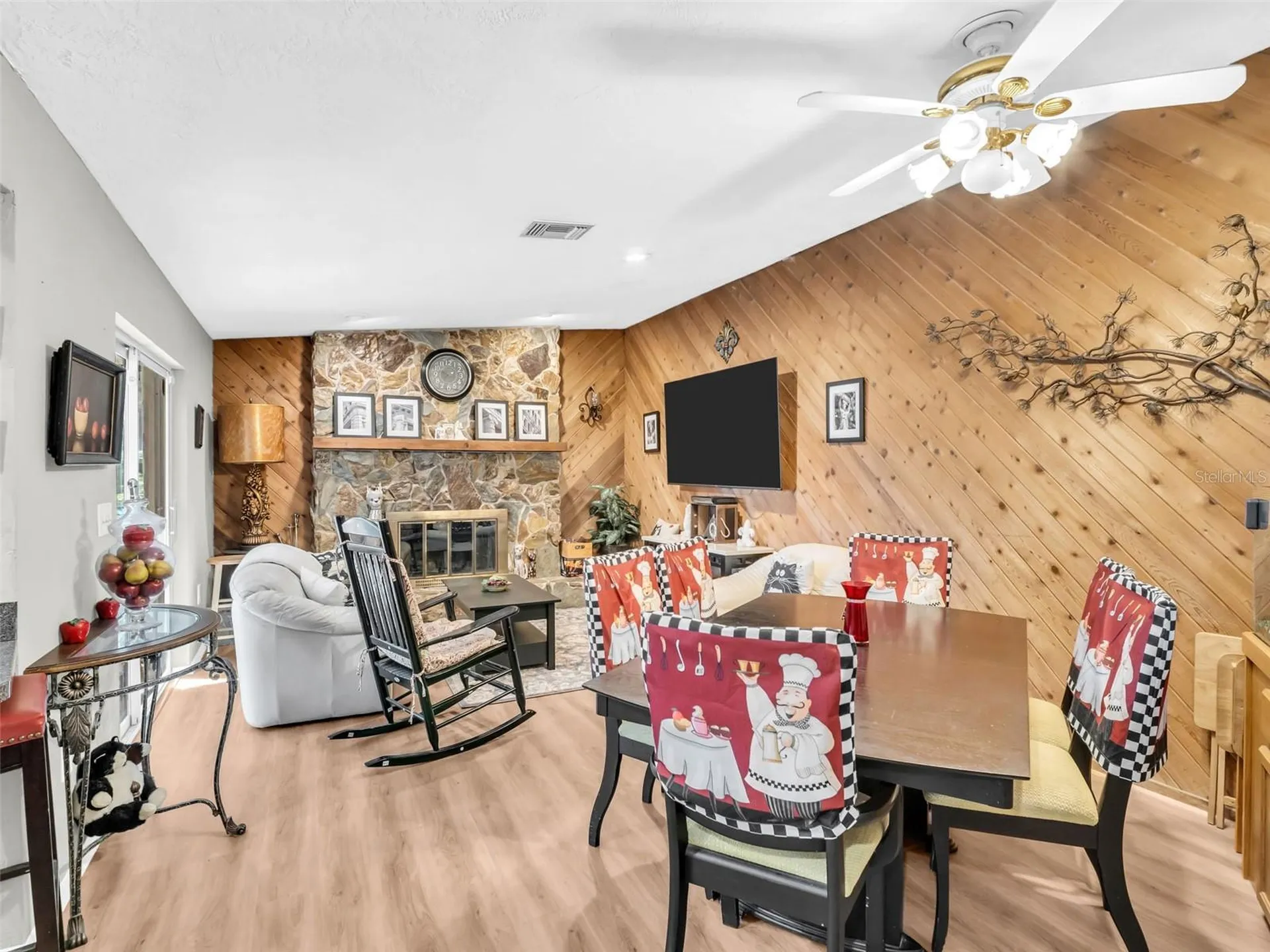 3061 Alt 19 Palm Harbor FL 34683