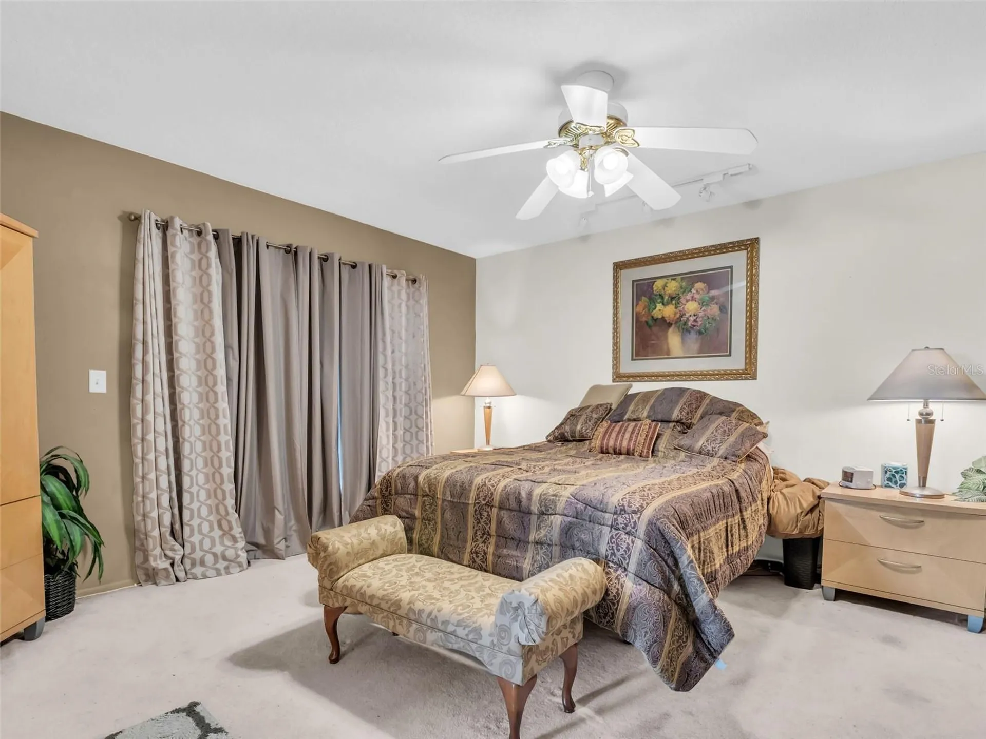 3061 Alt 19 Palm Harbor FL 34683
