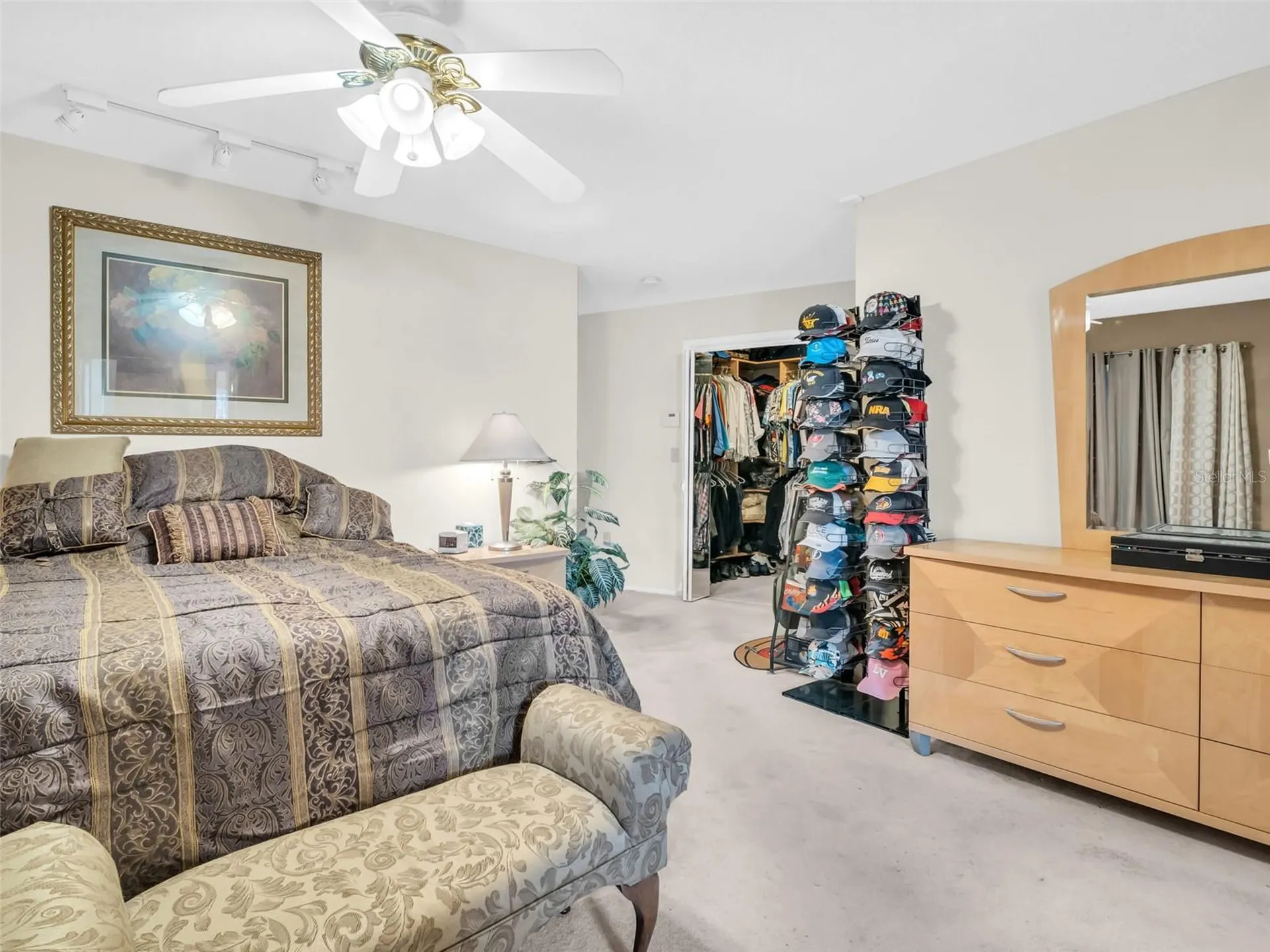 3061 Alt 19 Palm Harbor FL 34683