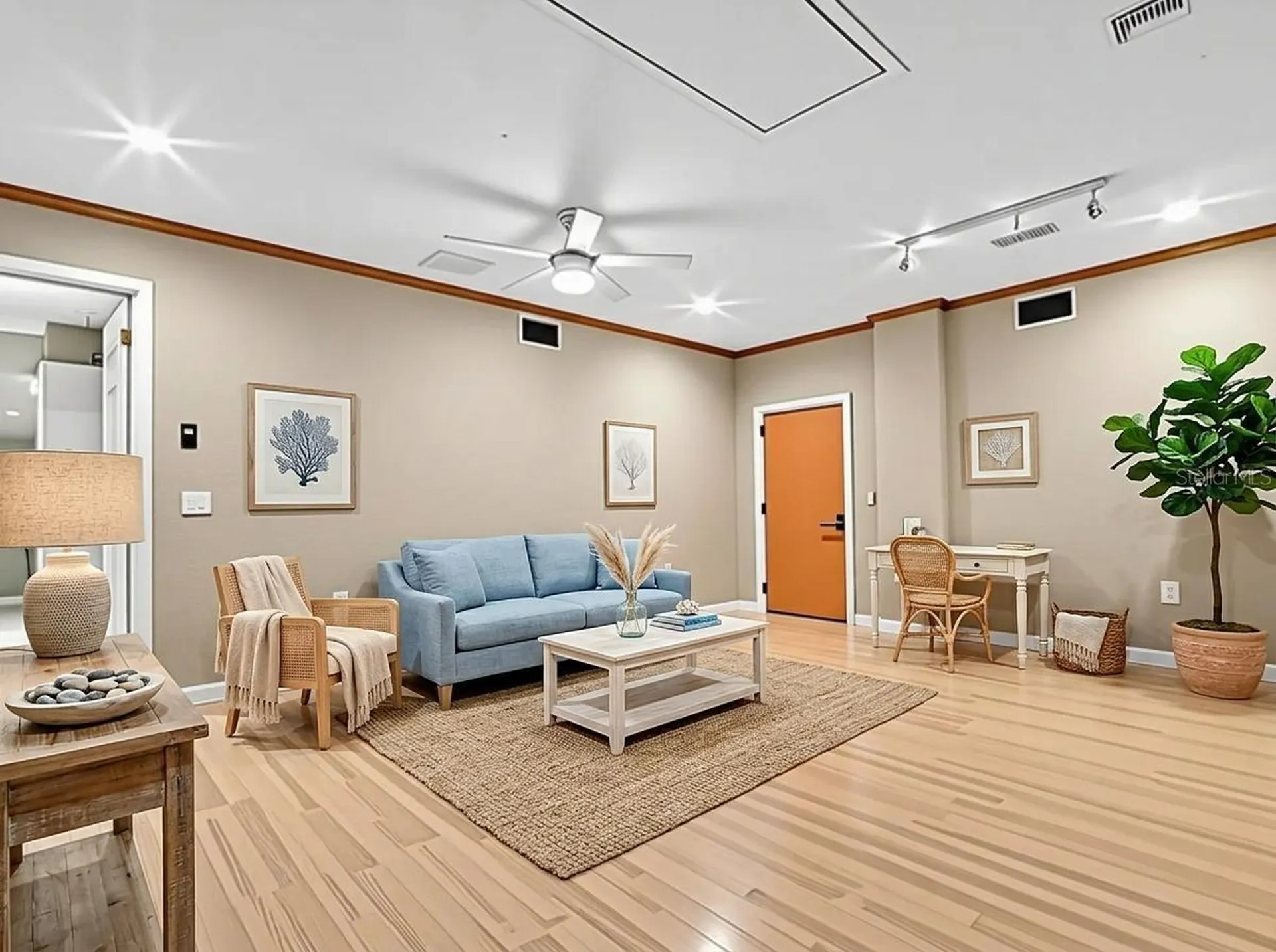 3061 Alt 19 Palm Harbor FL 34683