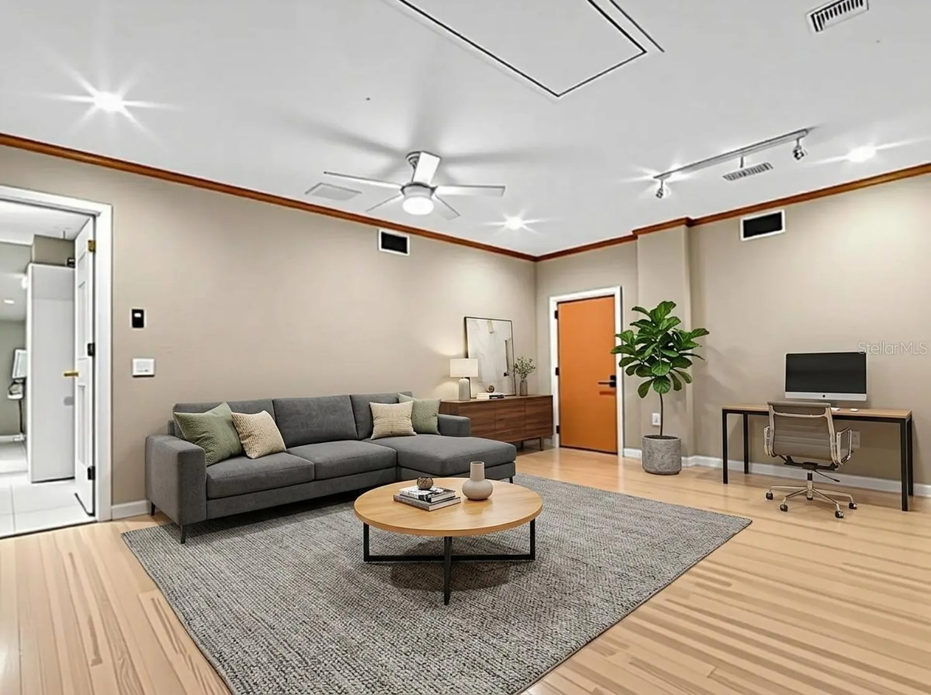 3061 Alt 19 Palm Harbor FL 34683