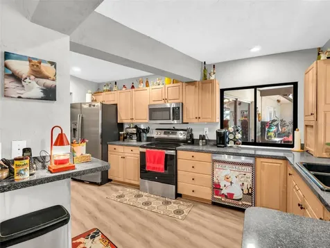 3061 Alt 19 Palm Harbor FL 34683