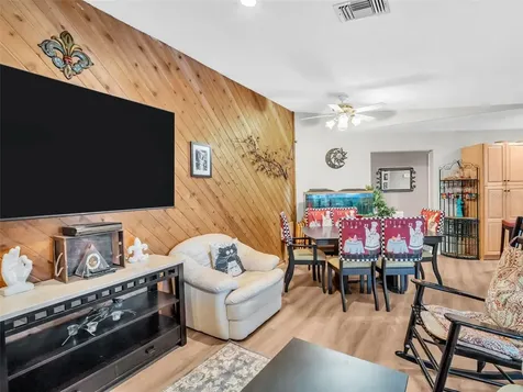 3061 Alt 19 Palm Harbor FL 34683