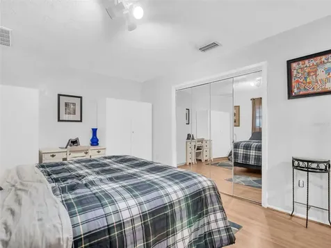 3061 Alt 19 Palm Harbor FL 34683