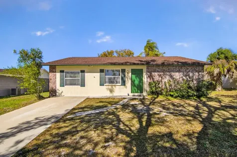 13816 Pathfinder Drive Tampa FL 33625