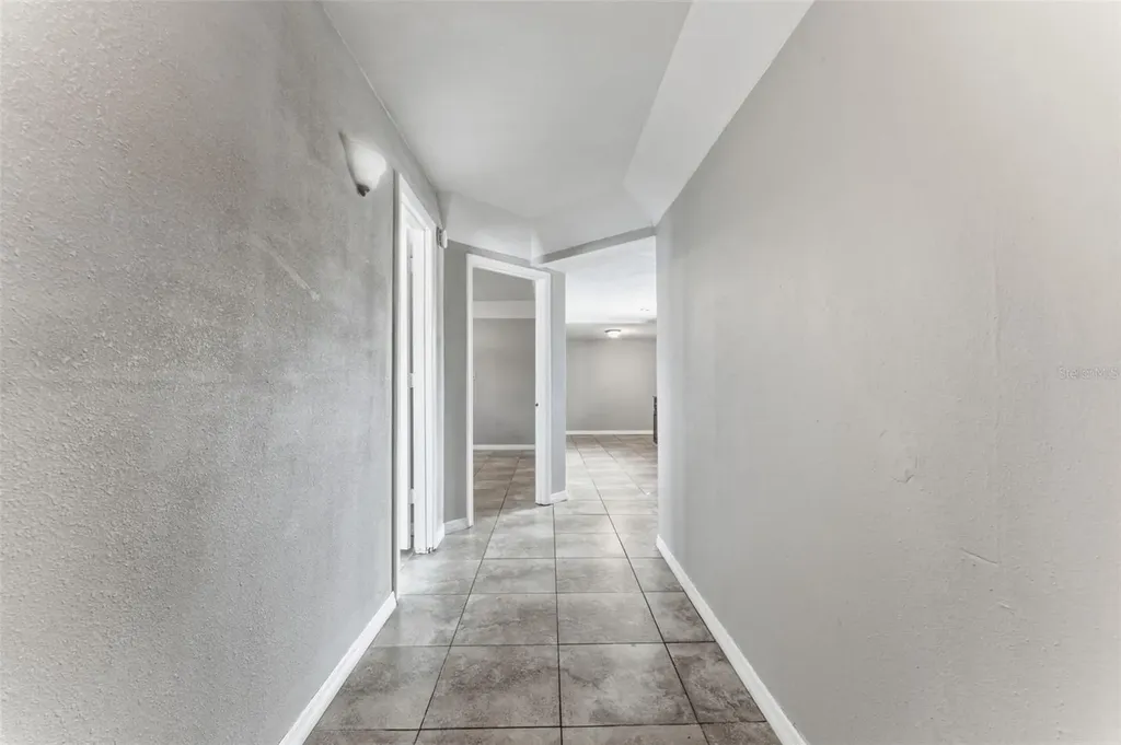2526 W Cordelia Street Tampa FL 33607