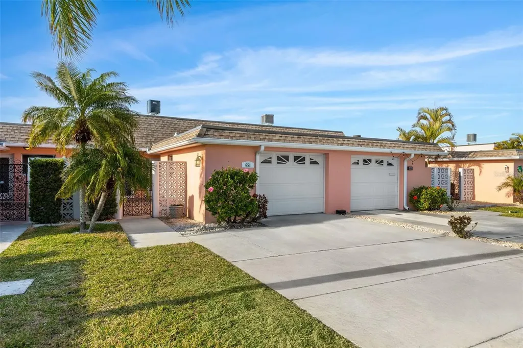 651 Boca Ciega Point Boulevard S St Petersburg FL 33708
