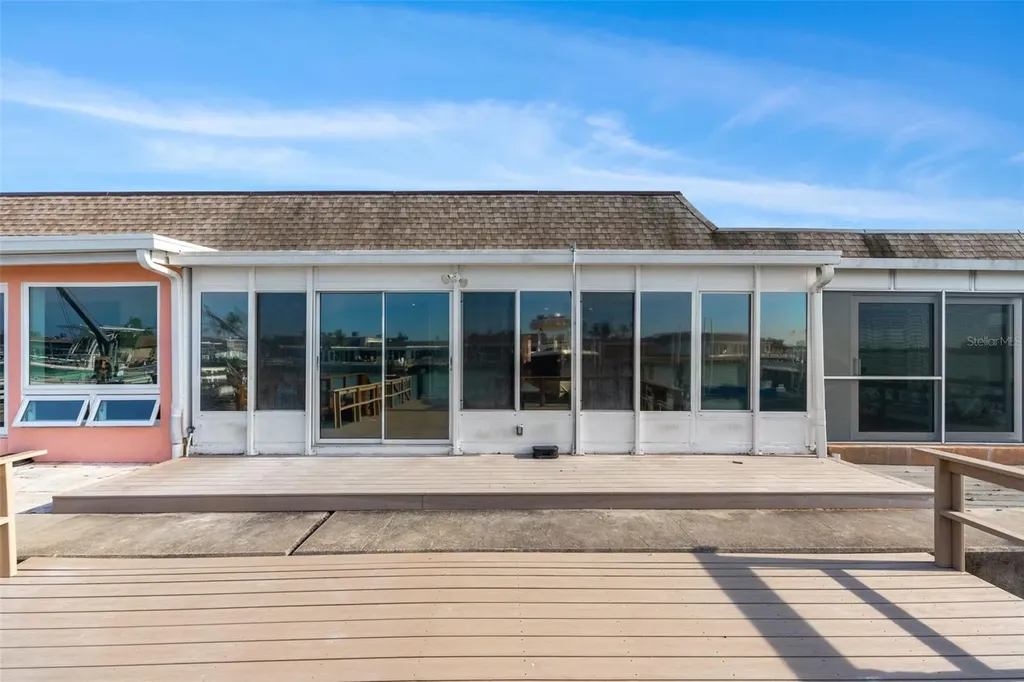 651 Boca Ciega Point Boulevard S St Petersburg FL 33708