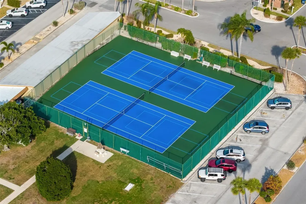 651 Boca Ciega Point Boulevard S St Petersburg FL 33708