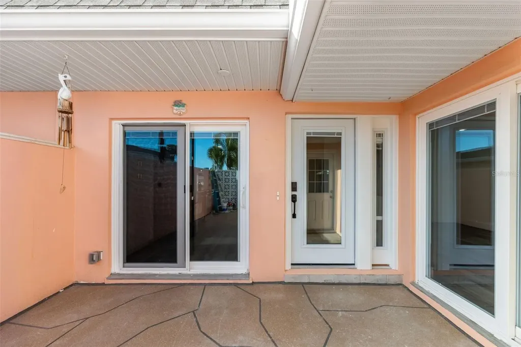 651 Boca Ciega Point Boulevard S St Petersburg FL 33708
