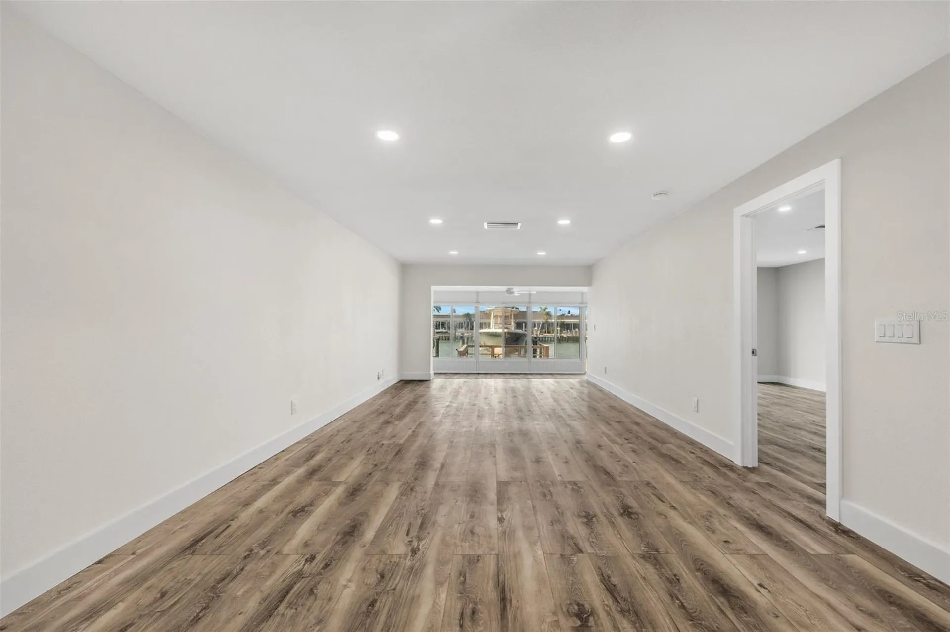 651 Boca Ciega Point Boulevard S St Petersburg FL 33708