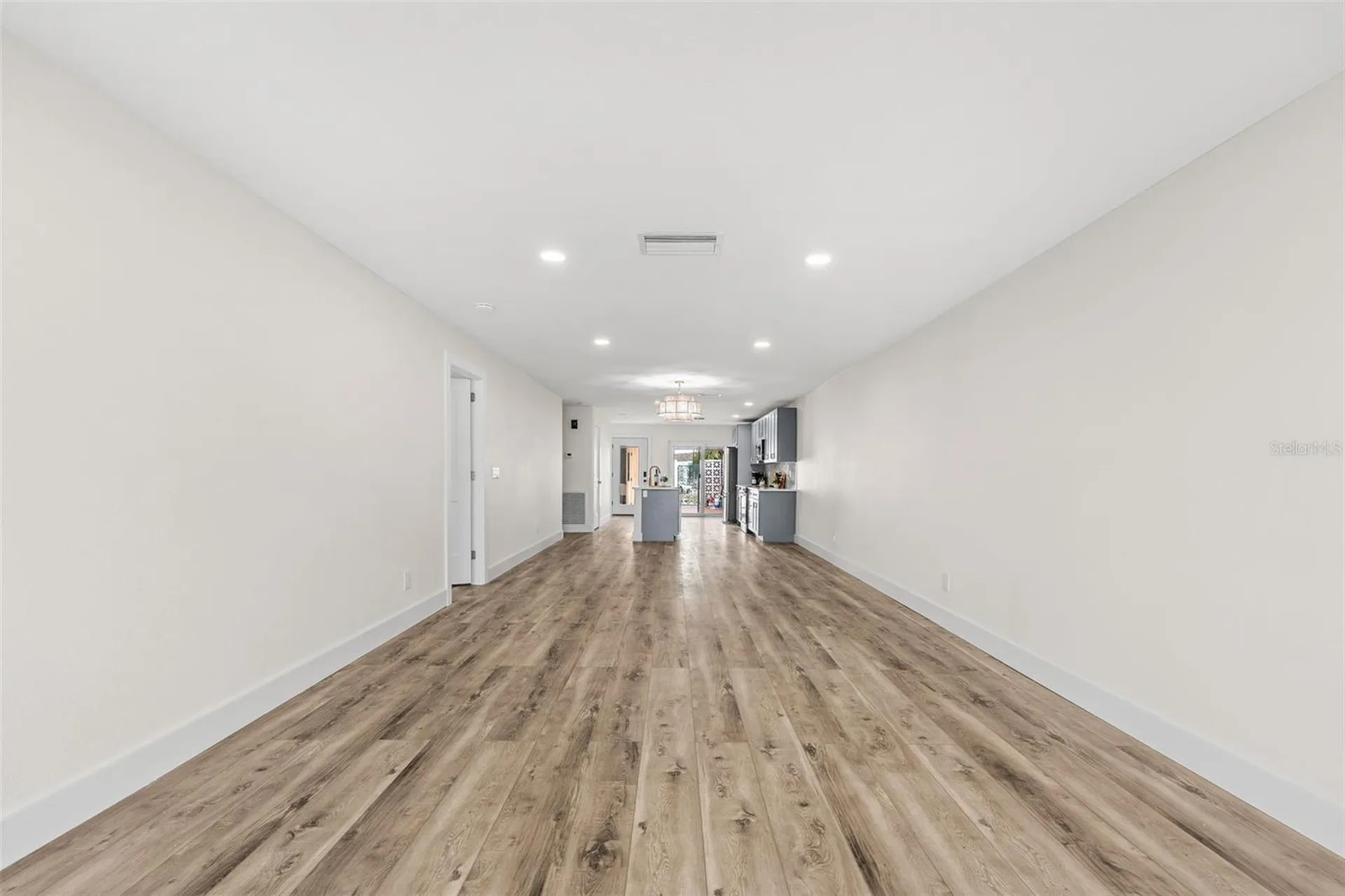 651 Boca Ciega Point Boulevard S St Petersburg FL 33708