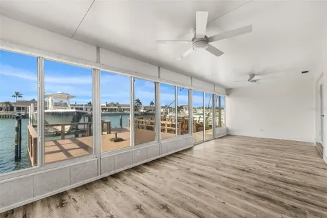 651 Boca Ciega Point Boulevard S St Petersburg FL 33708