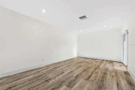 651 Boca Ciega Point Boulevard S St Petersburg FL 33708