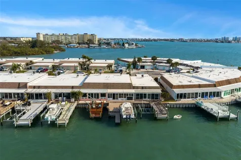 651 Boca Ciega Point Boulevard S St Petersburg FL 33708