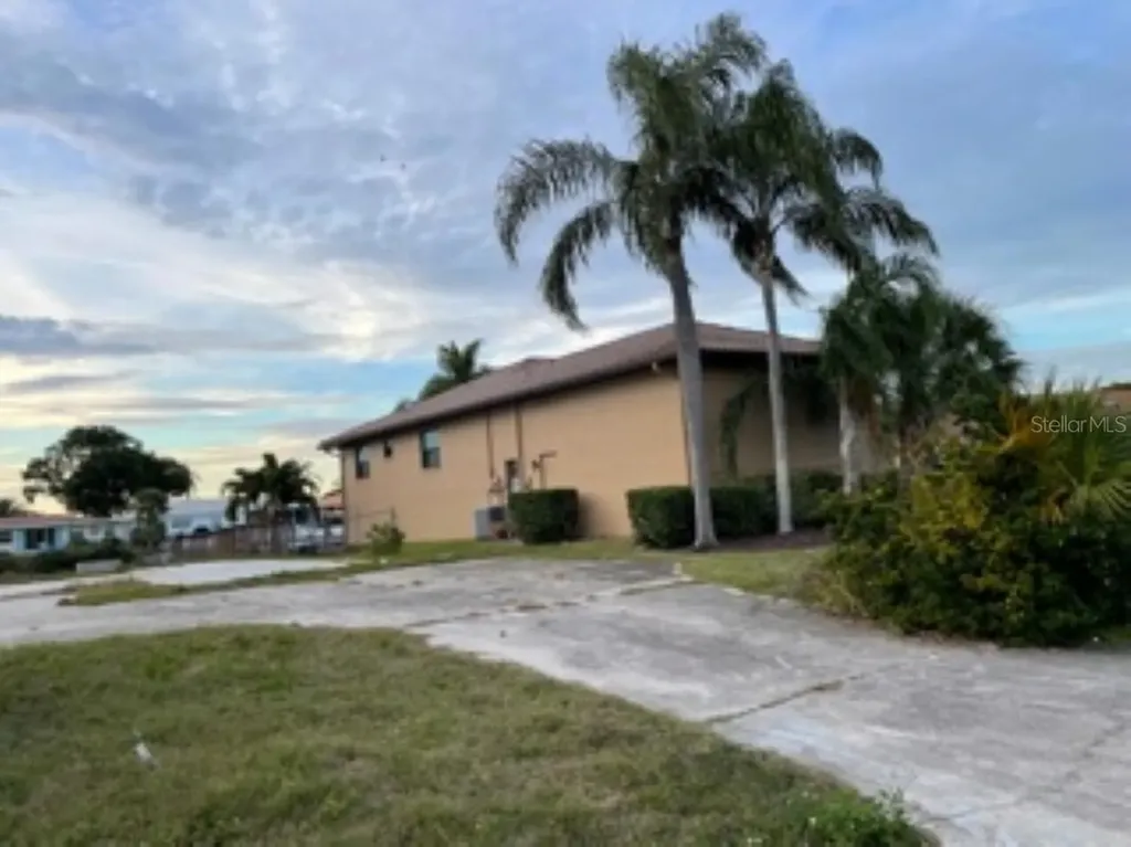 5008 Ensign Loop New Port Richey FL 34652