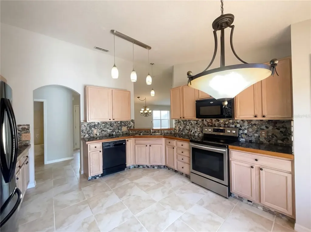 396 Grand Canal Drive Kissimmee FL 34759