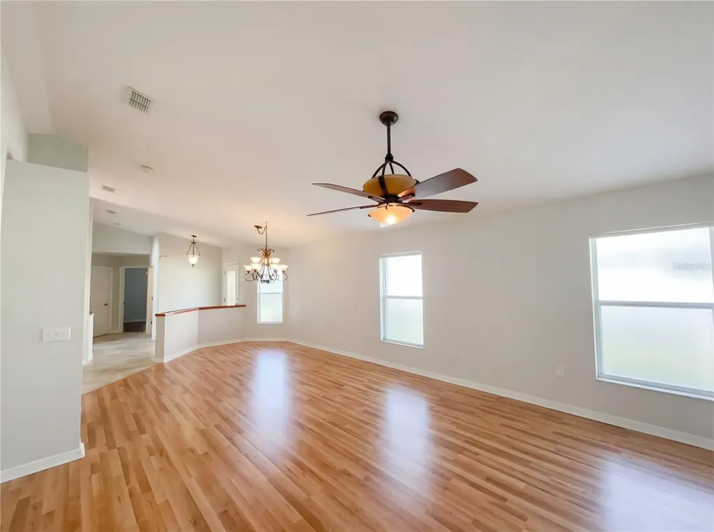 396 Grand Canal Drive Kissimmee FL 34759