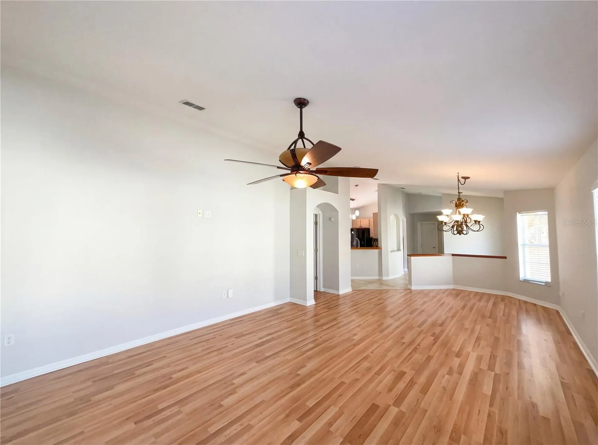 396 Grand Canal Drive Kissimmee FL 34759