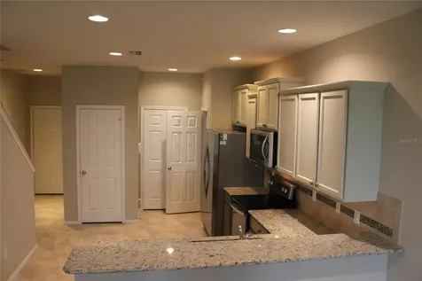 4906 White Sanderling Court Tampa FL 33619