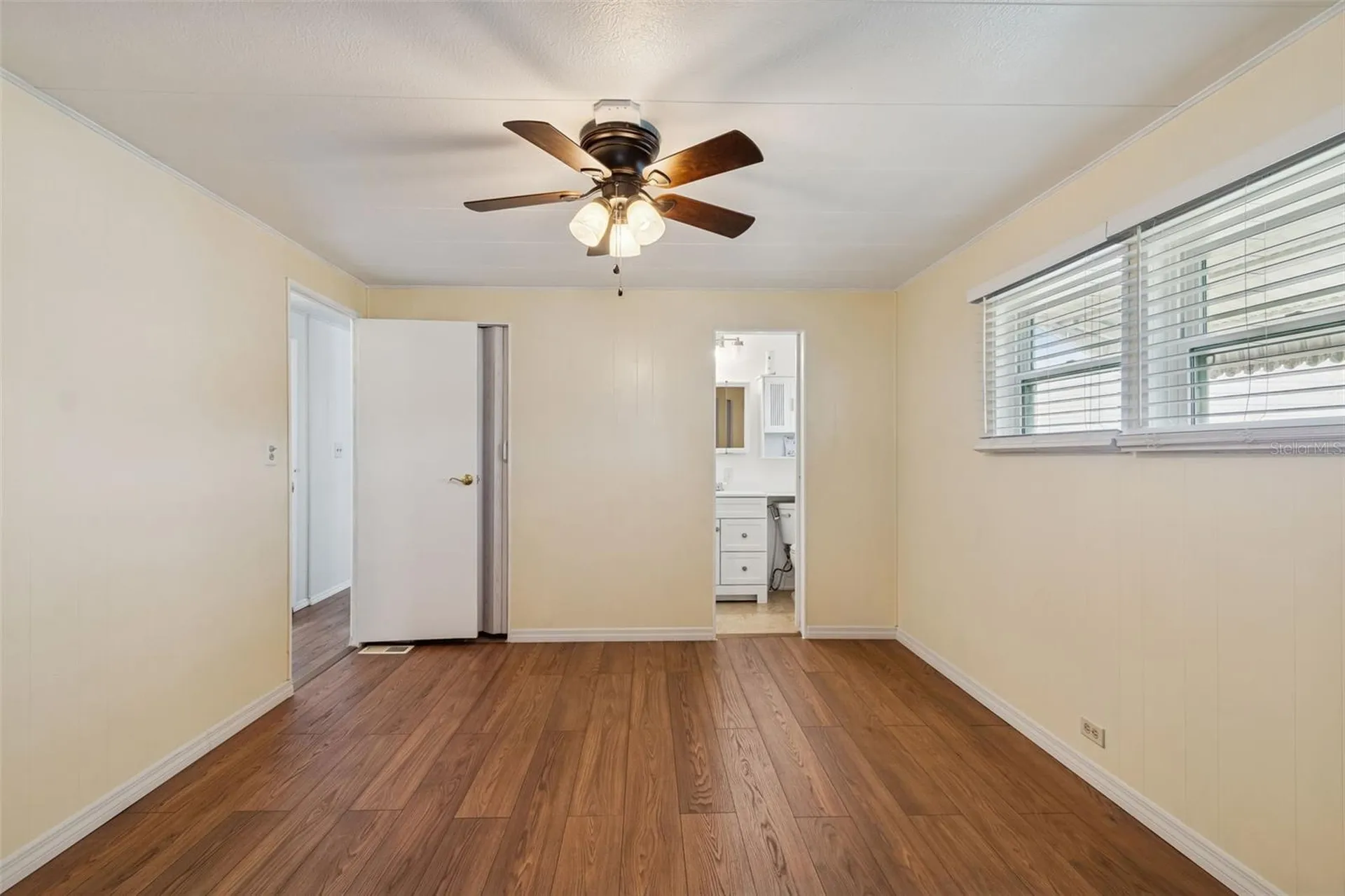 678 Mount Madison Avenue NE St Petersburg FL 33702