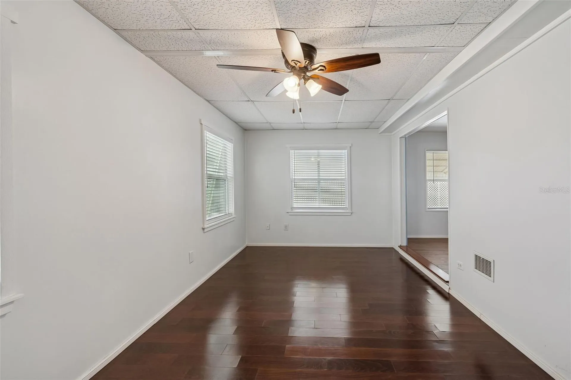 678 Mount Madison Avenue NE St Petersburg FL 33702