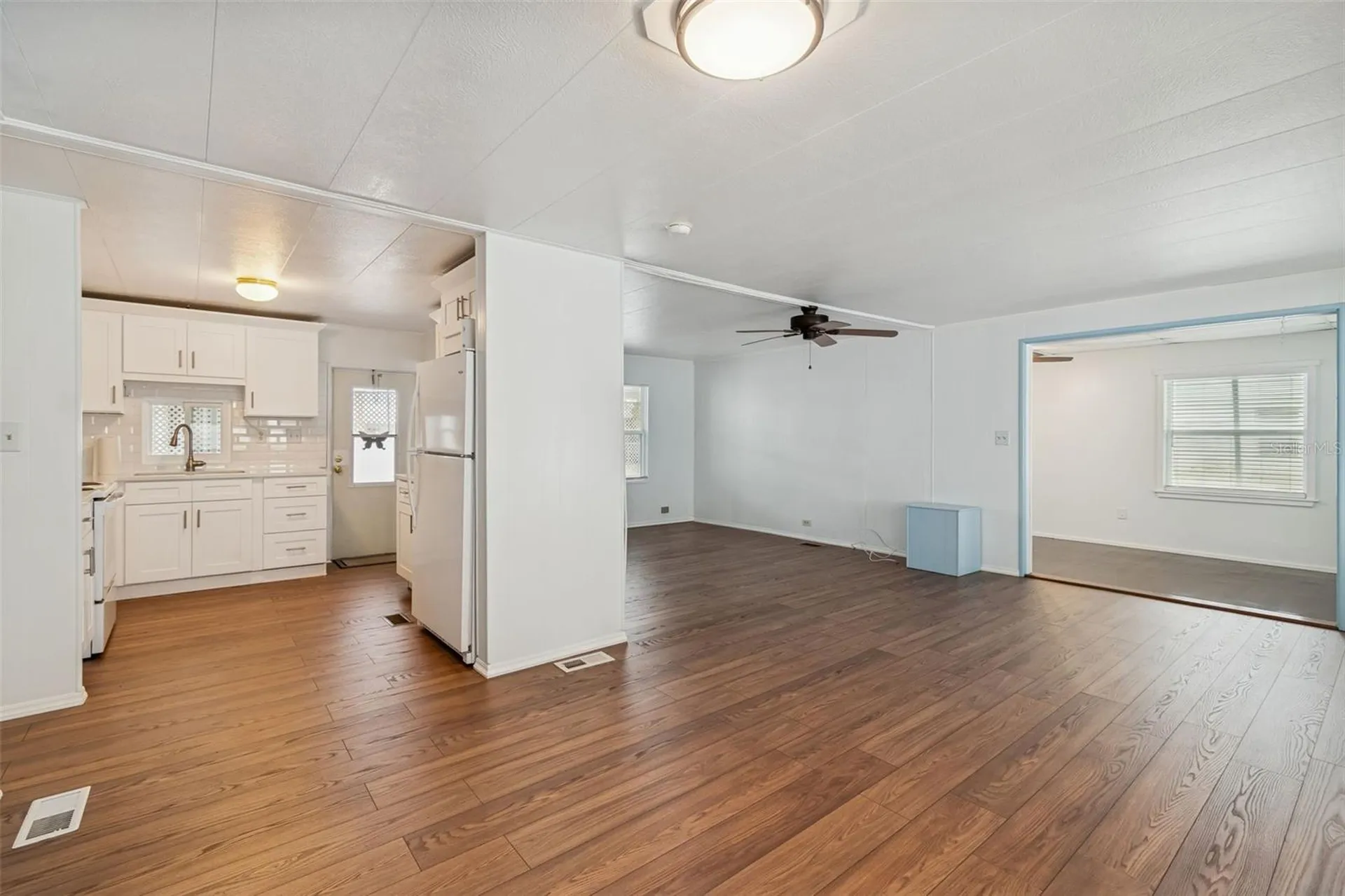 678 Mount Madison Avenue NE St Petersburg FL 33702