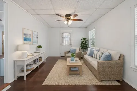 678 Mount Madison Avenue NE St Petersburg FL 33702