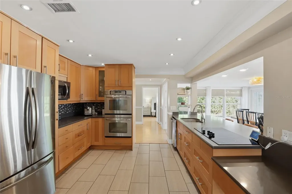 3827 Sugar Lane Sarasota FL 34235