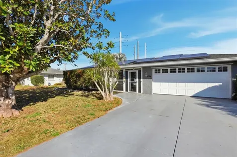 3827 Sugar Lane Sarasota FL 34235
