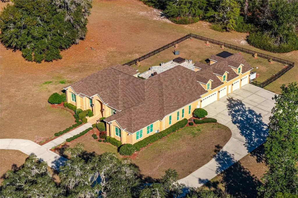 573 SE Nature Drive Lake City FL 32025