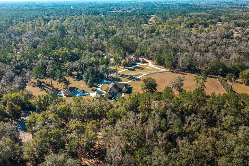 573 SE Nature Drive Lake City FL 32025