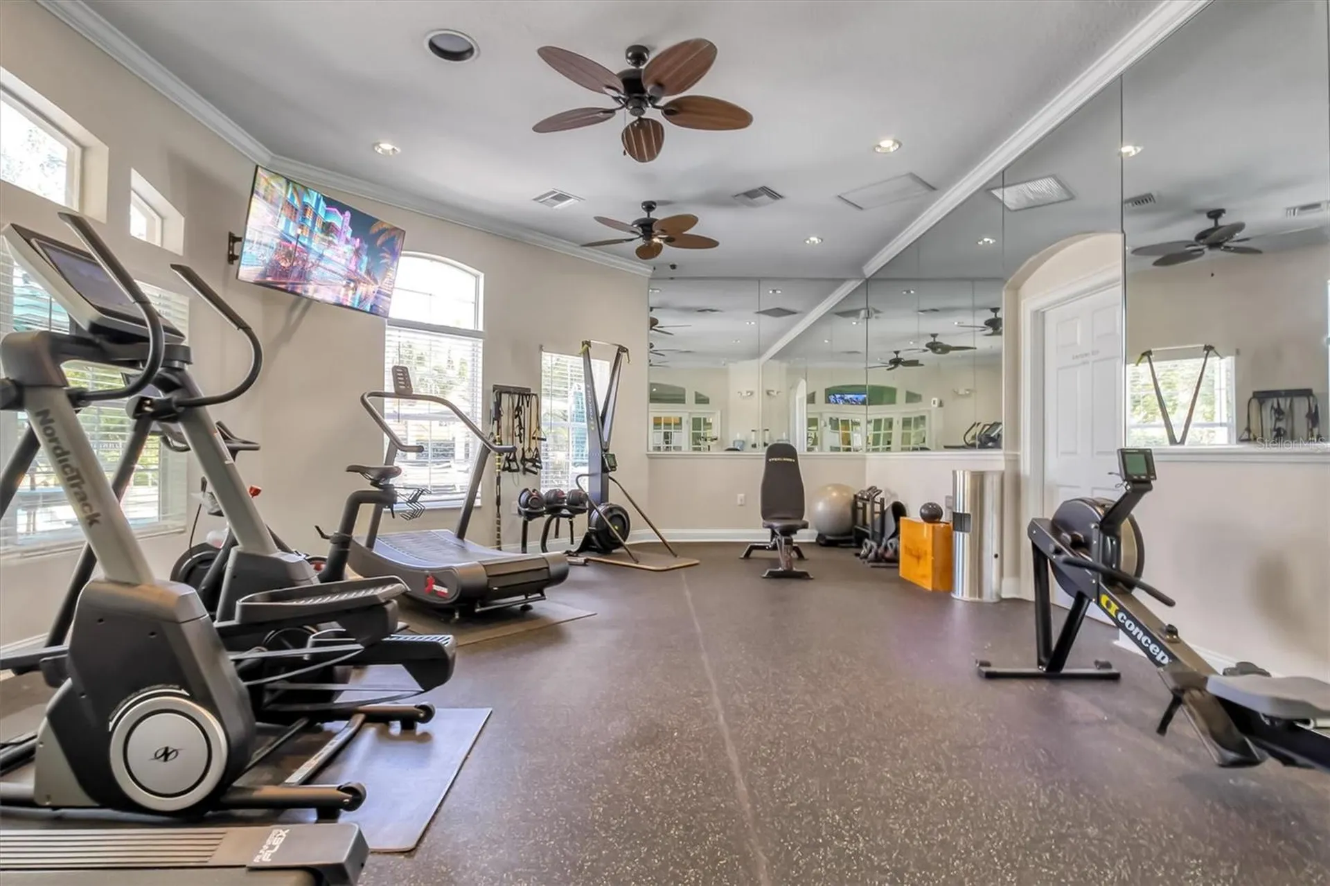 2727 Sun Key Place Kissimmee FL 34747