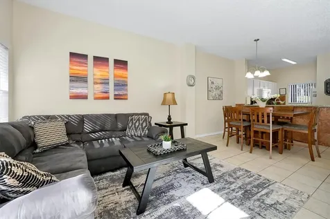 2727 Sun Key Place Kissimmee FL 34747