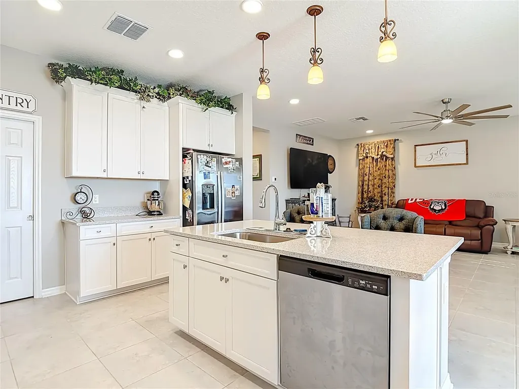 2881 Misty Marble Drive Zephyrhills FL 33540