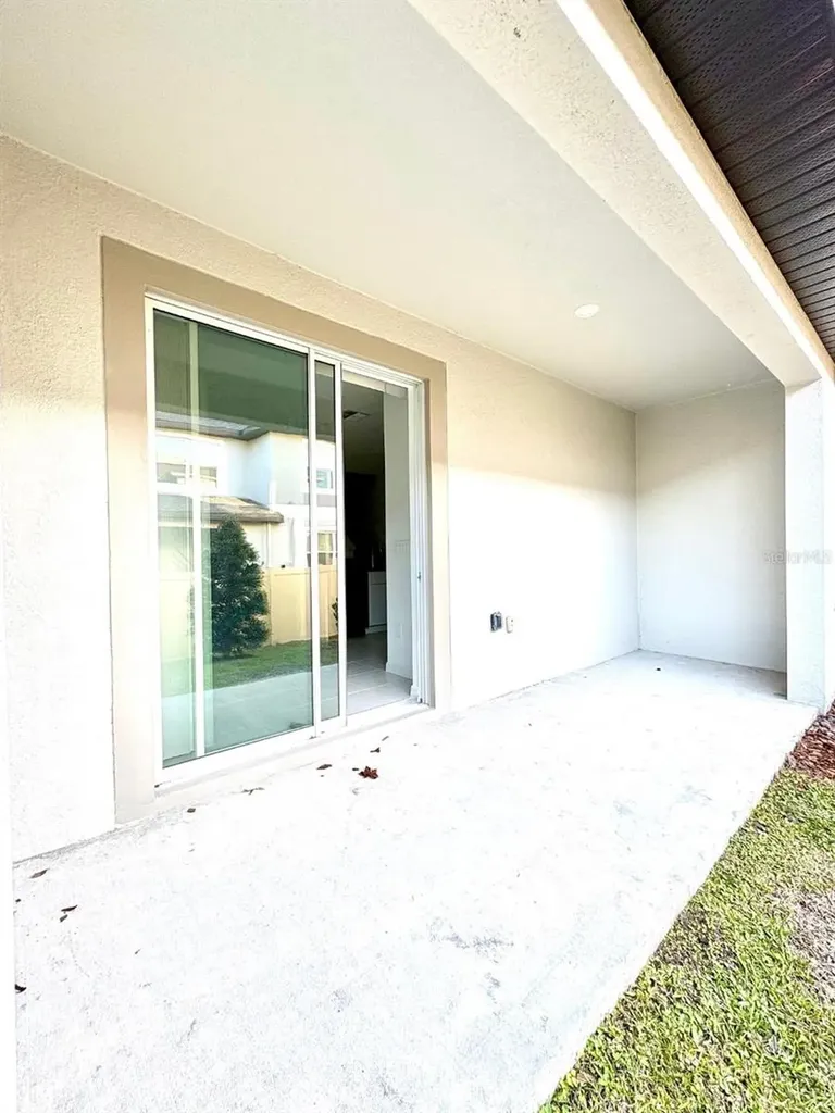10321 Trumpet Honeysuckle Way San Antonio FL 33576